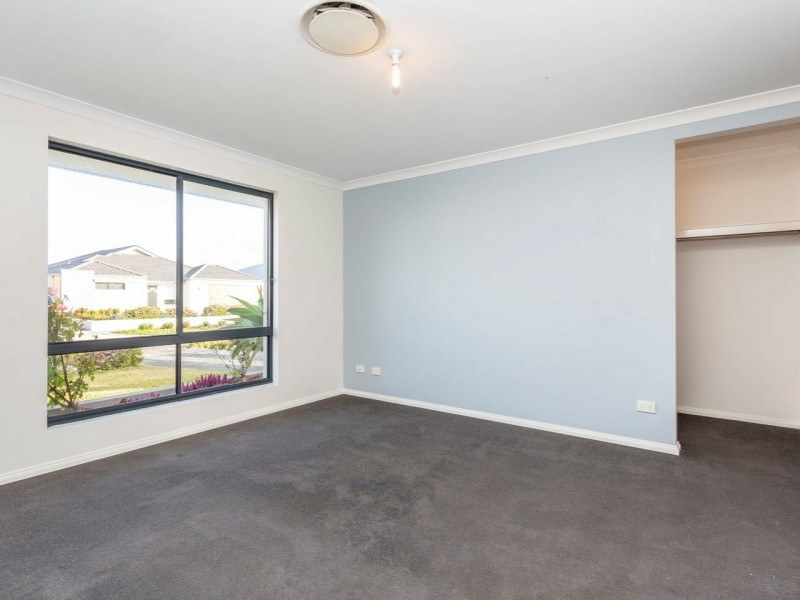 52 Jerrail Street, Yanchep WA 6035