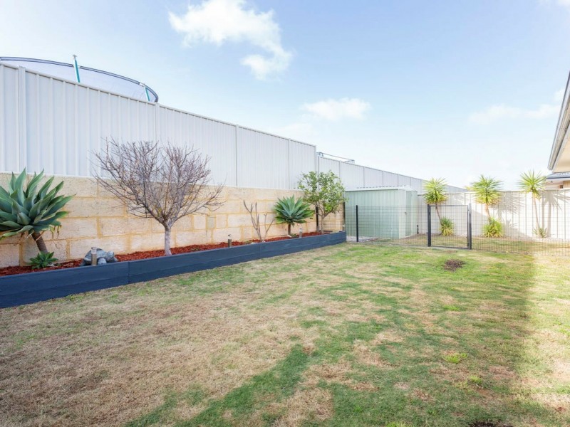 52 Jerrail Street, Yanchep WA 6035