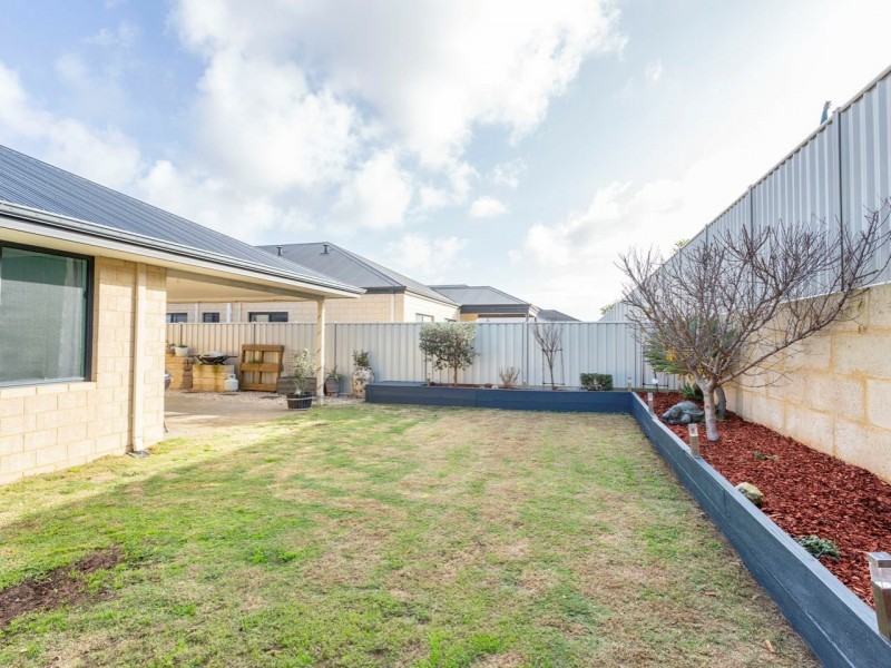 52 Jerrail Street, Yanchep WA 6035