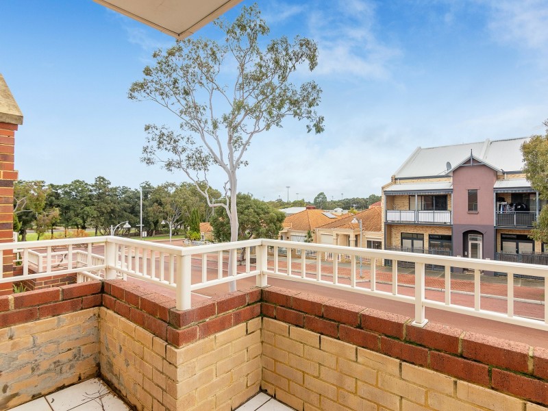 10 Aldgate Street, Joondalup WA 6027