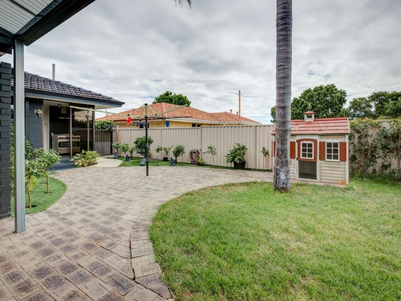56 Harford Way, Girrawheen WA 6064