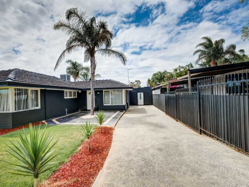 56 Harford Way, Girrawheen WA 6064