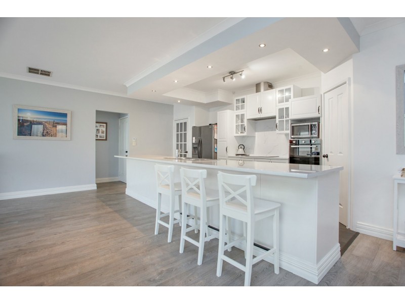 14 Clitheroe Way, Butler WA 6036