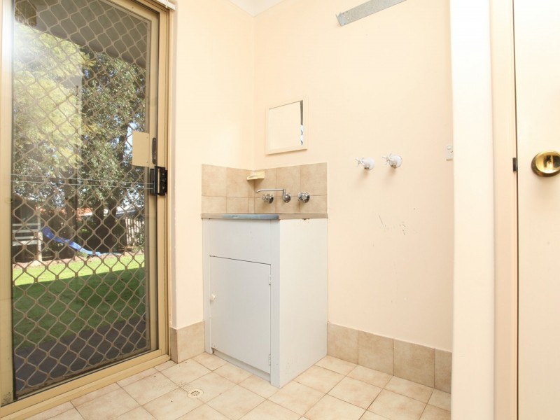 7 Meadow Place, Hocking WA 6065