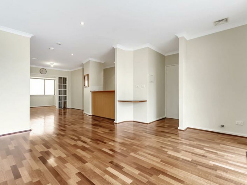 25/27 Piccadilly Circle, Joondalup WA 6027