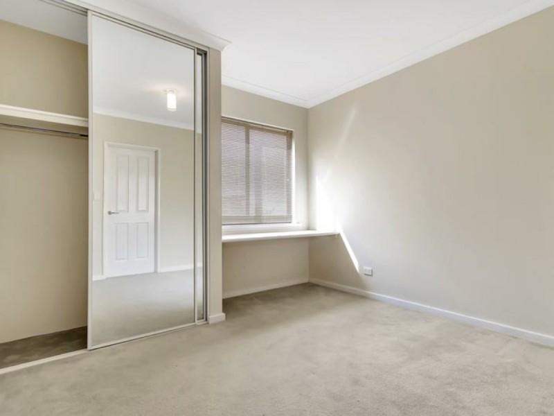 25/27 Piccadilly Circle, Joondalup WA 6027