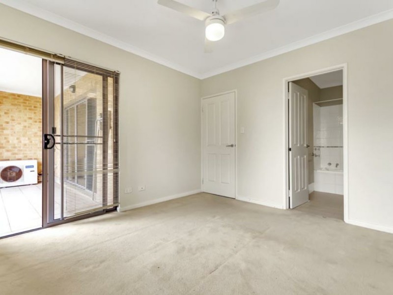 25/27 Piccadilly Circle, Joondalup WA 6027