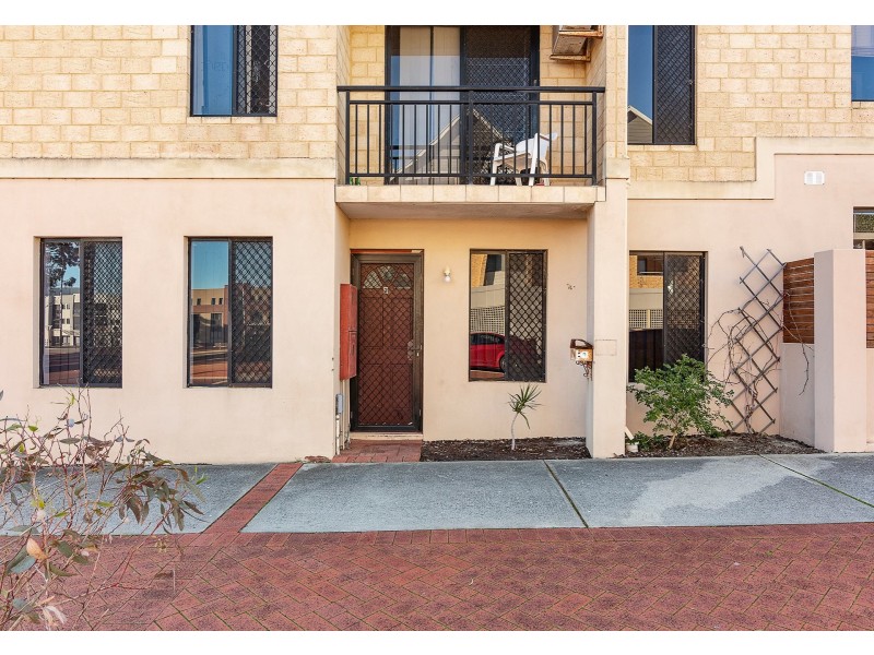 3a/1 Nottinghill Street, Joondalup WA 6027