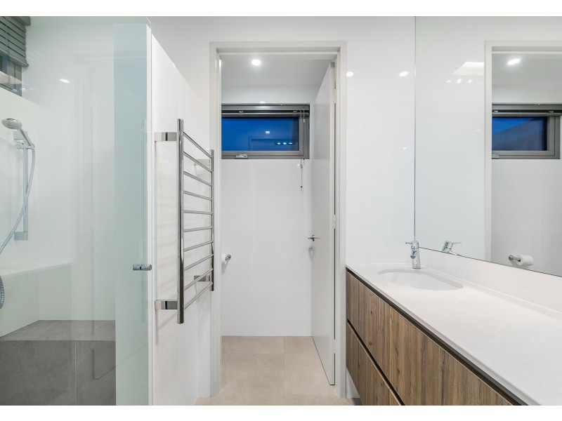 88 Beachside Drive, Burns Beach WA 6028