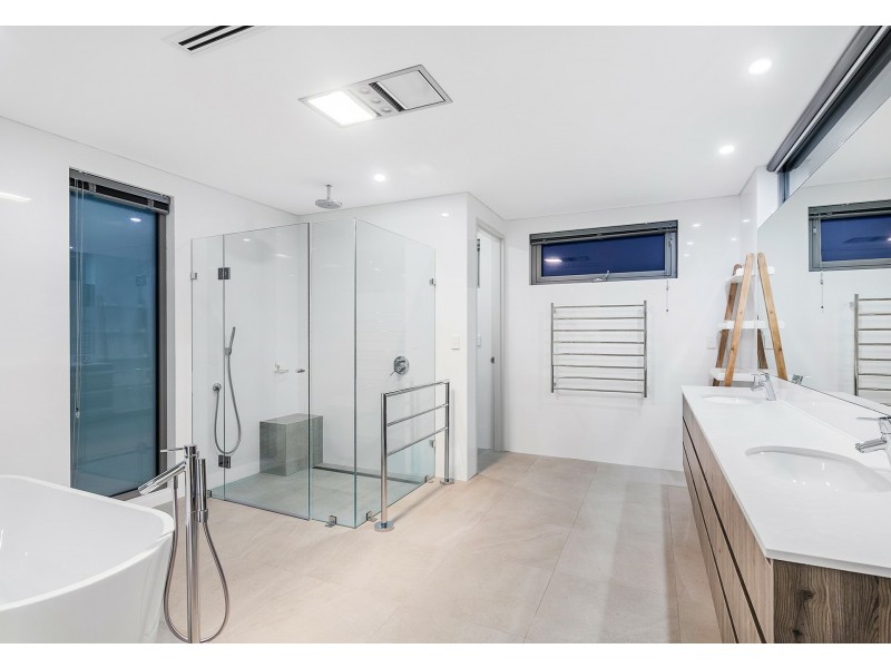 88 Beachside Drive, Burns Beach WA 6028