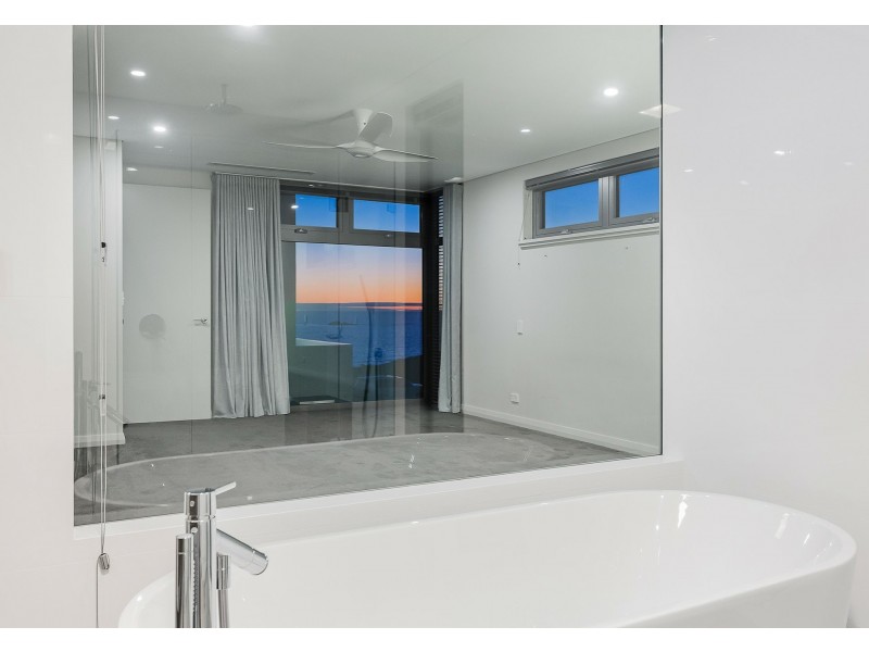 88 Beachside Drive, Burns Beach WA 6028