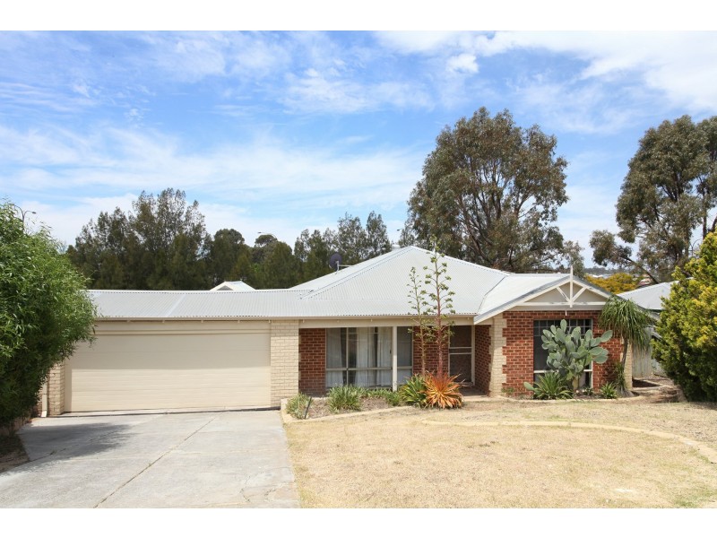 2 Pridmore Glen, Clarkson WA 6030