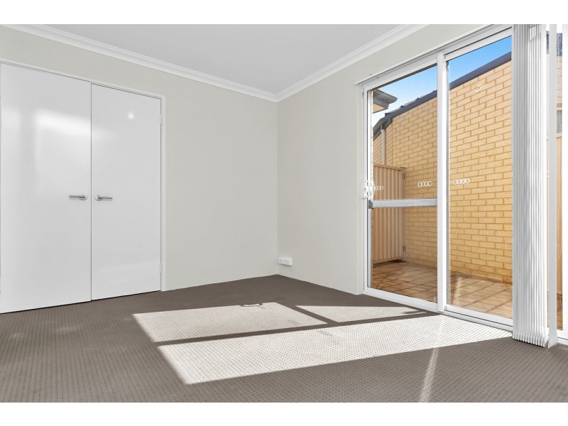 18 Blackrock Avenue, Butler WA 6036