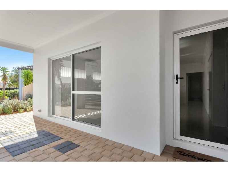 18 Blackrock Avenue, Butler WA 6036