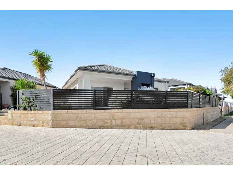 18 Blackrock Avenue, Butler WA 6036