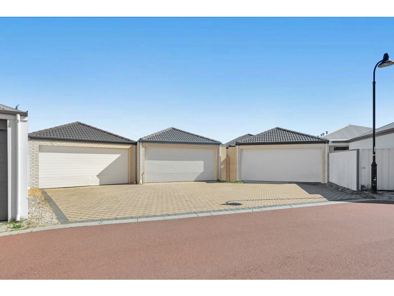 18 Blackrock Avenue, Butler WA 6036