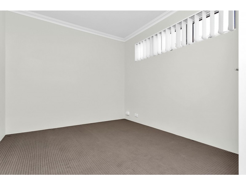 18 Blackrock Avenue, Butler WA 6036