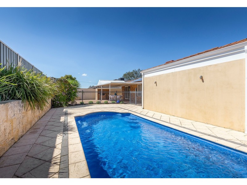 2 Sorata Place, Currambine WA 6028