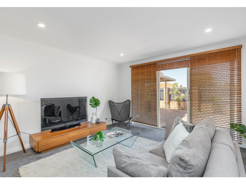2 Sorata Place, Currambine WA 6028