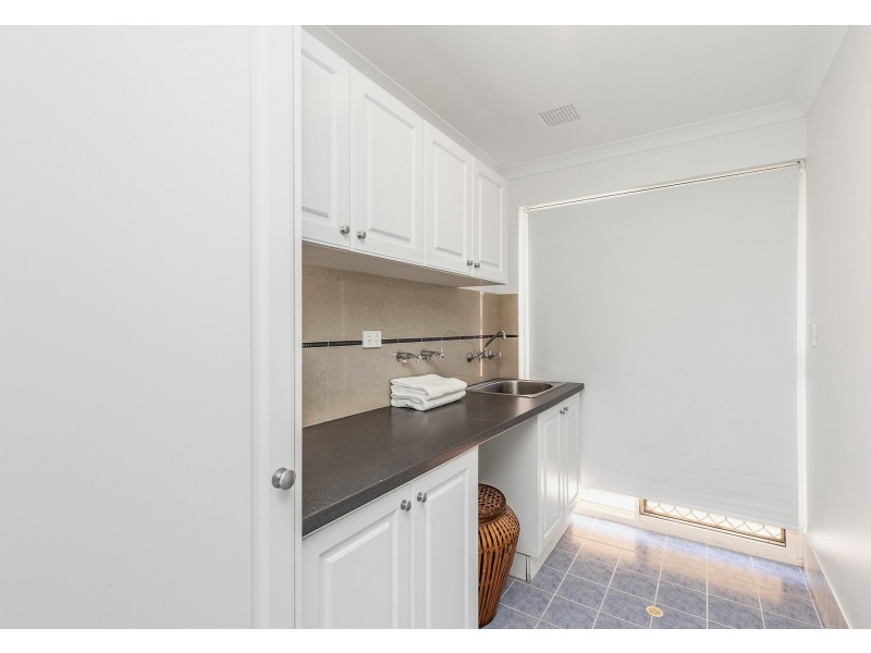 2 Sorata Place, Currambine WA 6028