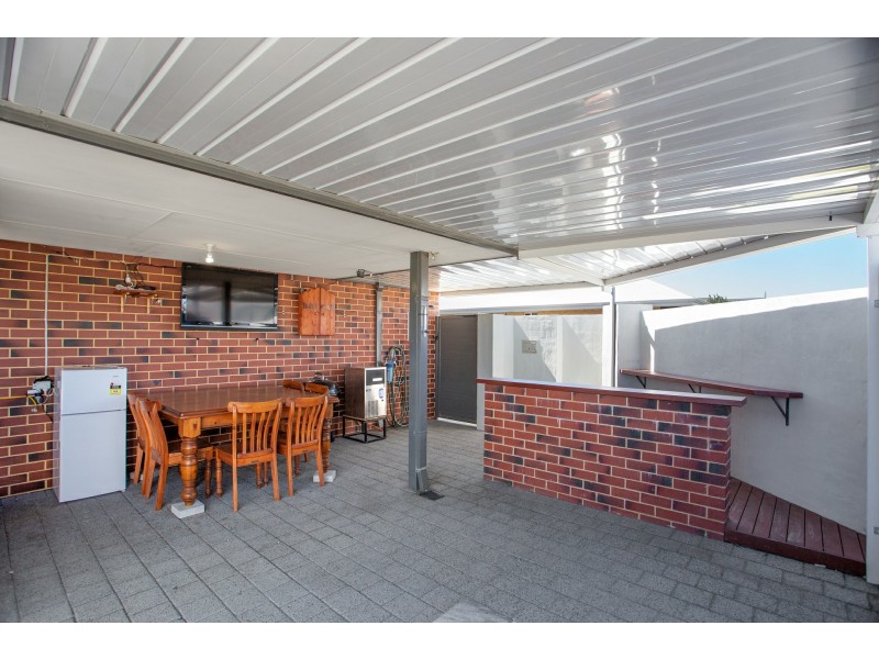 18 Trethowan Promenade, Alkimos WA 6038