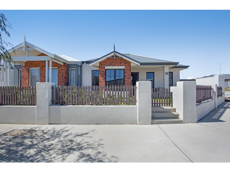 18 Trethowan Promenade, Alkimos WA 6038