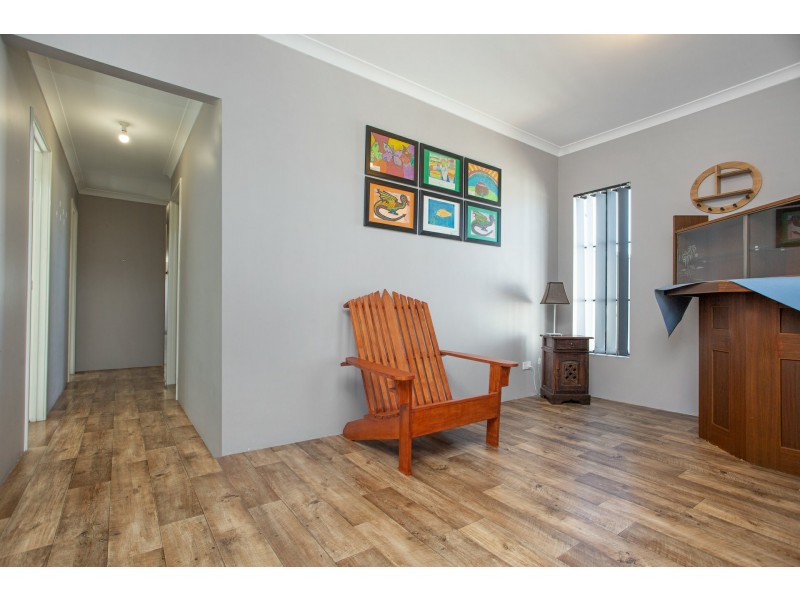 18 Trethowan Promenade, Alkimos WA 6038
