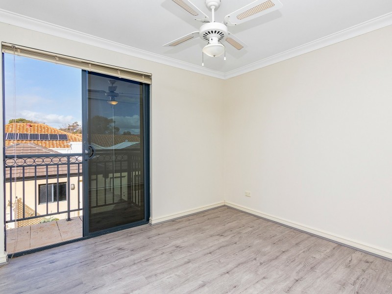 2/51 Grand Boulevard, Joondalup WA 6027