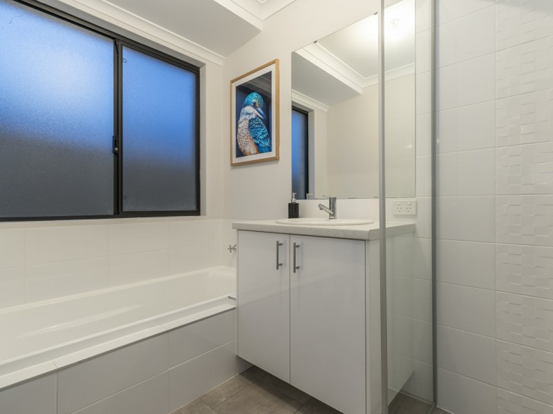 23 Kaburua Road, Clarkson WA 6030