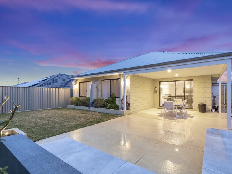 23 Kaburua Road, Clarkson WA 6030