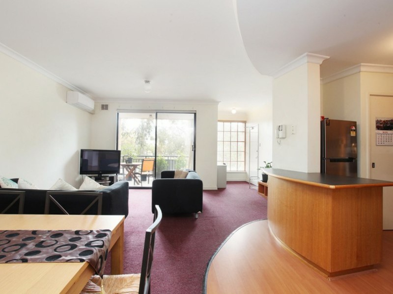 7d Shenton Avenue, Joondalup WA 6027