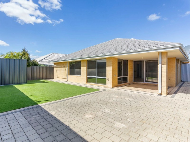 7 Pulchella Ramble, Banksia Grove WA 6031