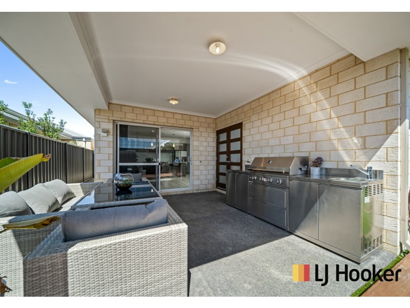 39 Pinehurst Street, Yanchep WA 6035