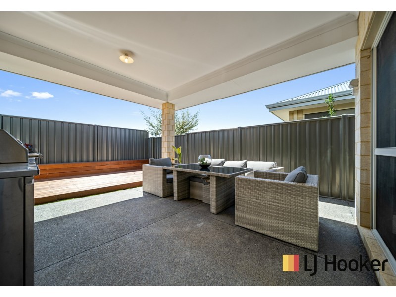 39 Pinehurst Street, Yanchep WA 6035