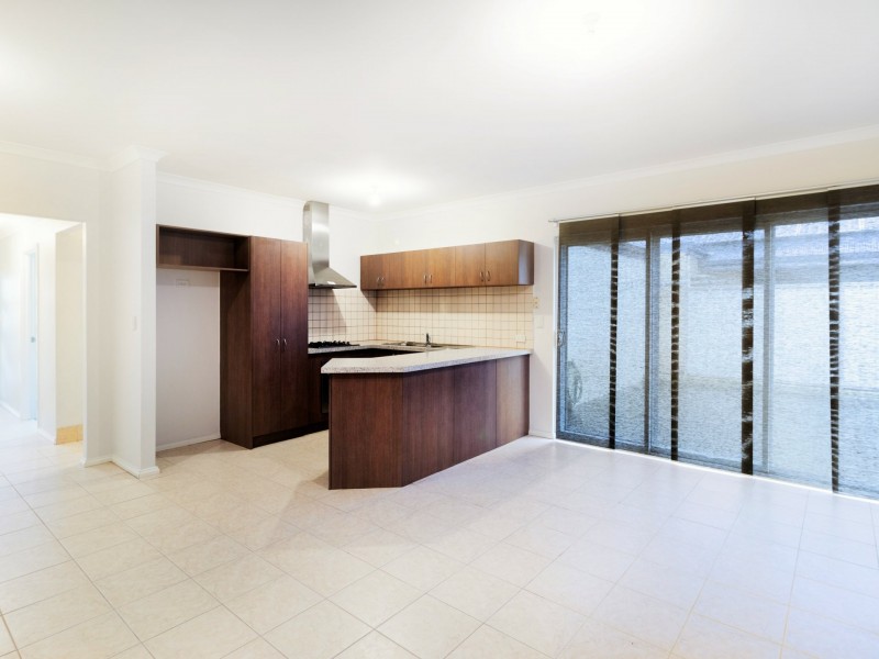 77 Watkins Loop, Tapping WA 6065