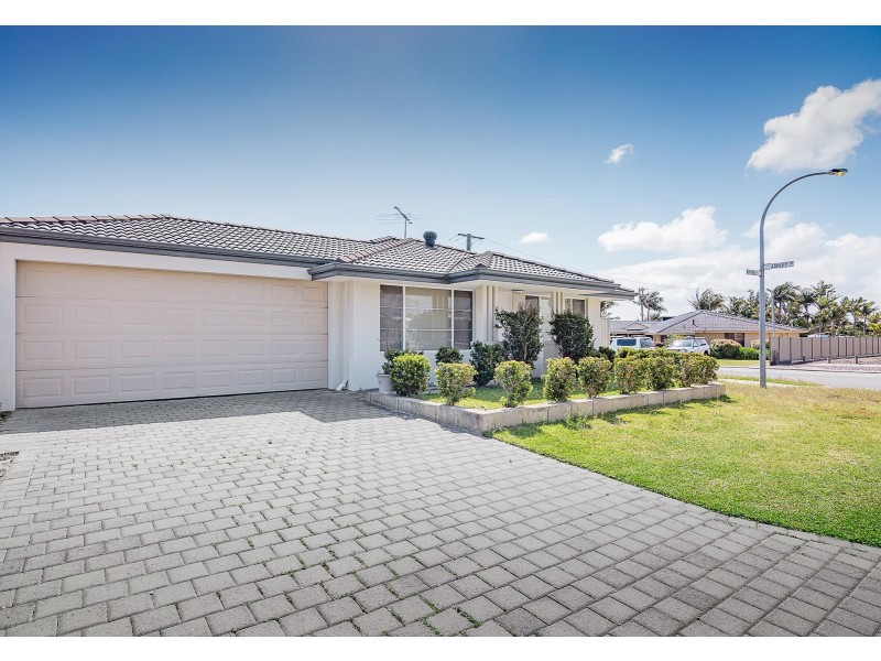 77 Watkins Loop, Tapping WA 6065