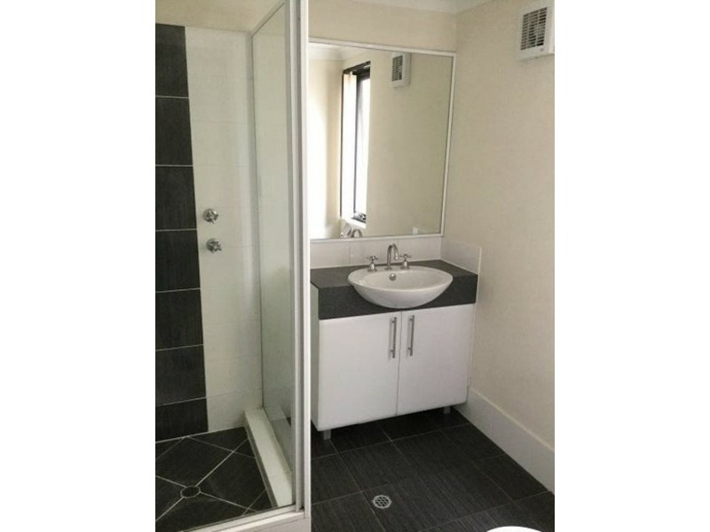 14/5 Eastleigh Loop, Currambine WA 6028