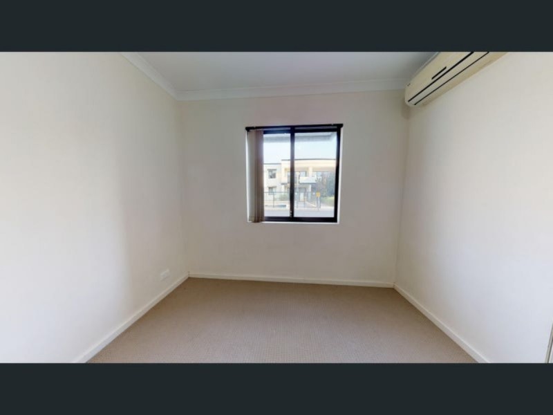 14/5 Eastleigh Loop, Currambine WA 6028