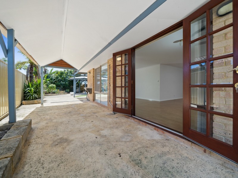 76 St Barnabas Boulevard, Quinns Rocks WA 6030