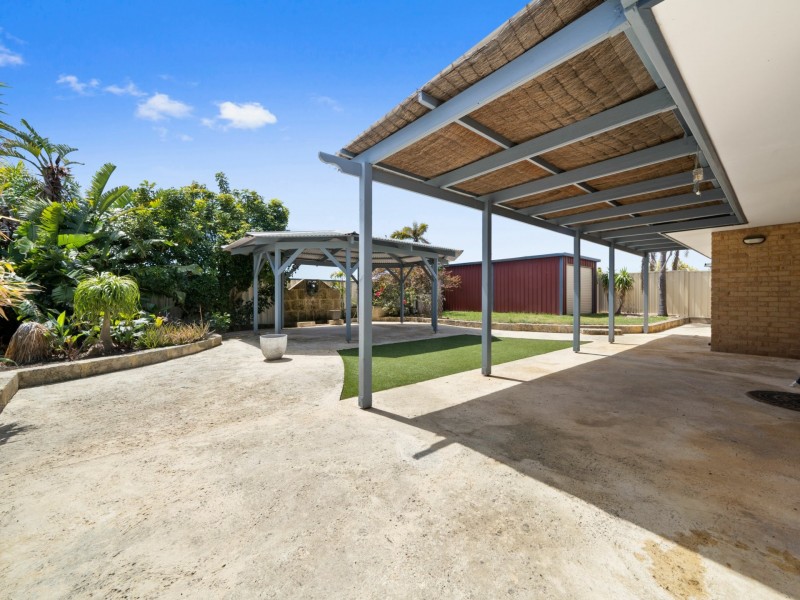 76 St Barnabas Boulevard, Quinns Rocks WA 6030