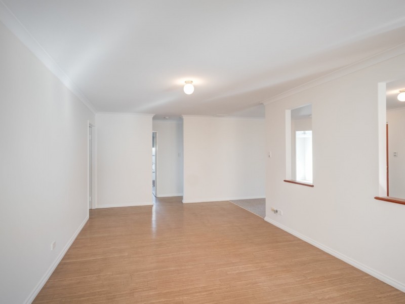 76 St Barnabas Boulevard, Quinns Rocks WA 6030