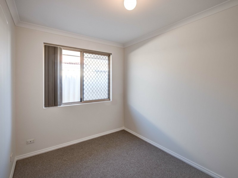 76 St Barnabas Boulevard, Quinns Rocks WA 6030