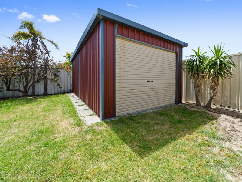 76 St Barnabas Boulevard, Quinns Rocks WA 6030