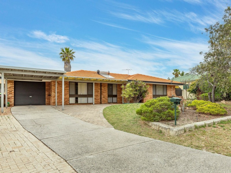 121 Warrandyte Drive, Craigie WA 6025