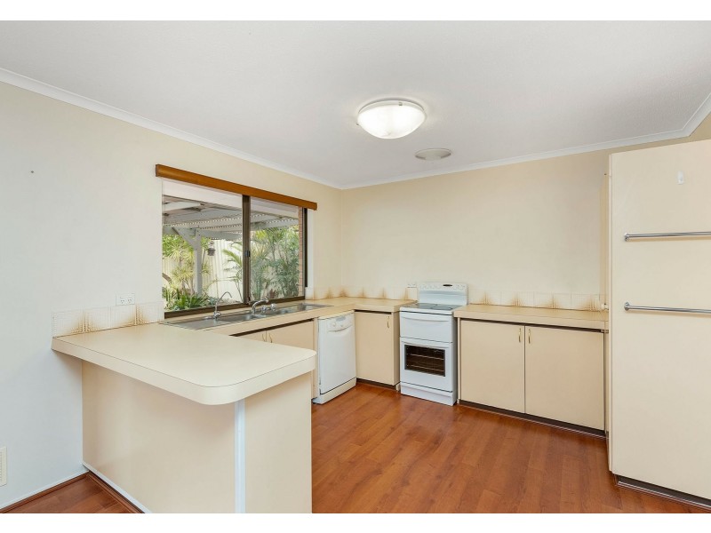 121 Warrandyte Drive, Craigie WA 6025