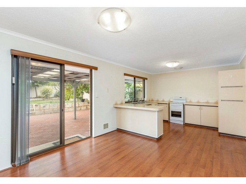 121 Warrandyte Drive, Craigie WA 6025