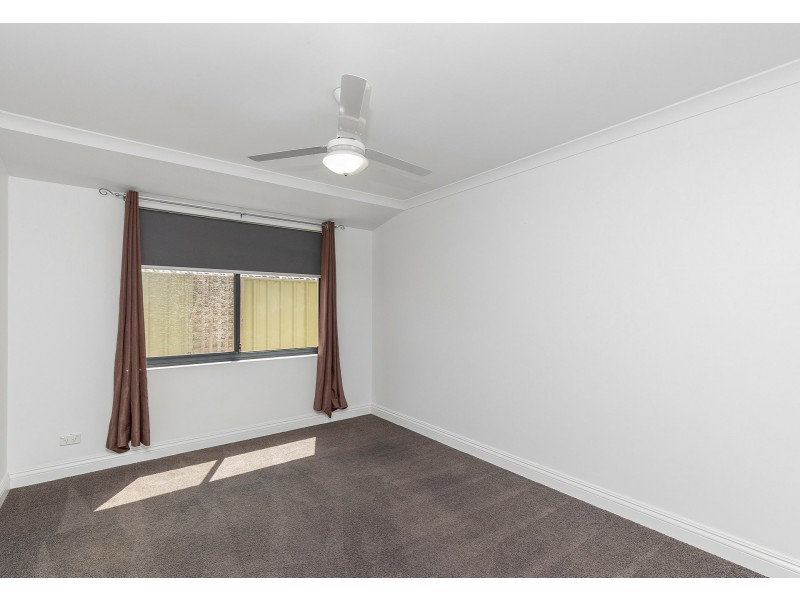 27 Sugarloaf Close, Merriwa WA 6030