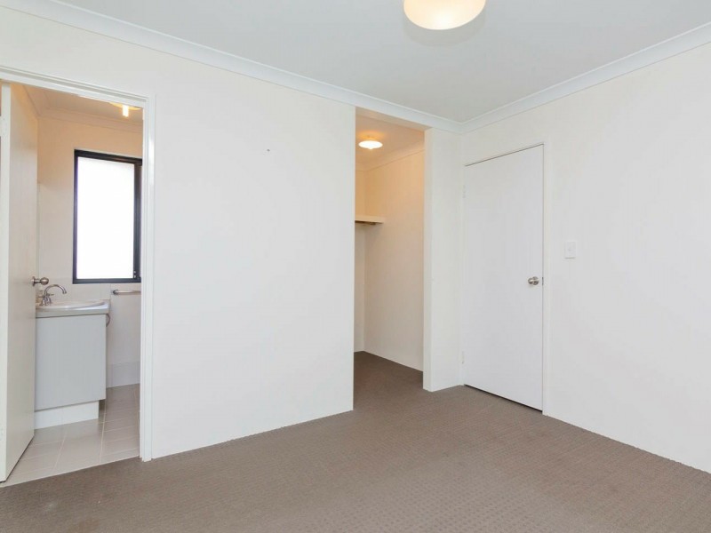 110 Joseph Banks Boulevard, Banksia Grove WA 6031