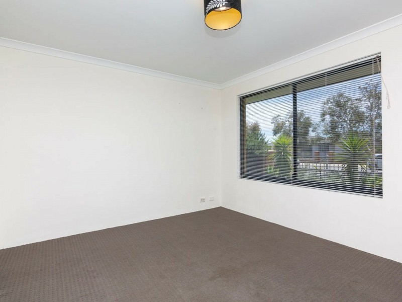 110 Joseph Banks Boulevard, Banksia Grove WA 6031