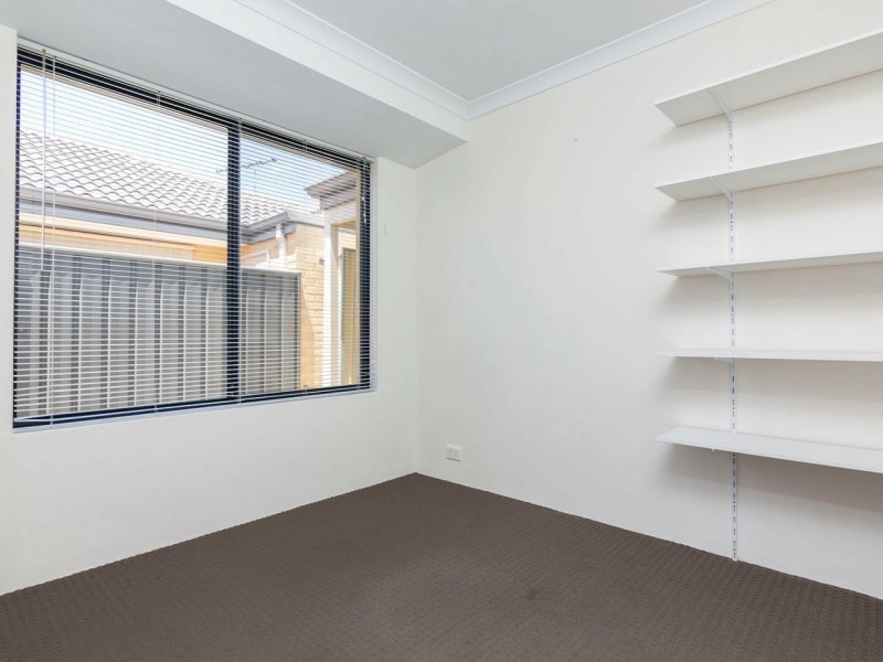 110 Joseph Banks Boulevard, Banksia Grove WA 6031